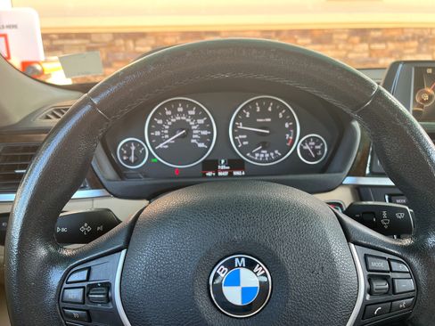 Used 2015 BMW 328i xDrive Sedan AWD/4WD image 4