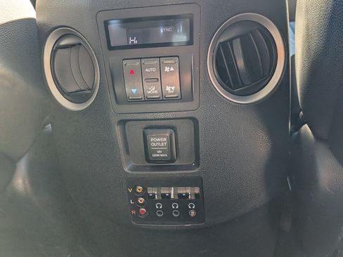 Used 2012 Honda Pilot Touring image 14