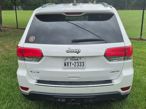 Used 2018 Jeep Grand Cherokee Limited AWD/4WD image 2