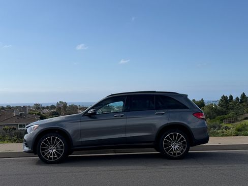 Used 2018 Mercedes-Benz GLC 300 image 6