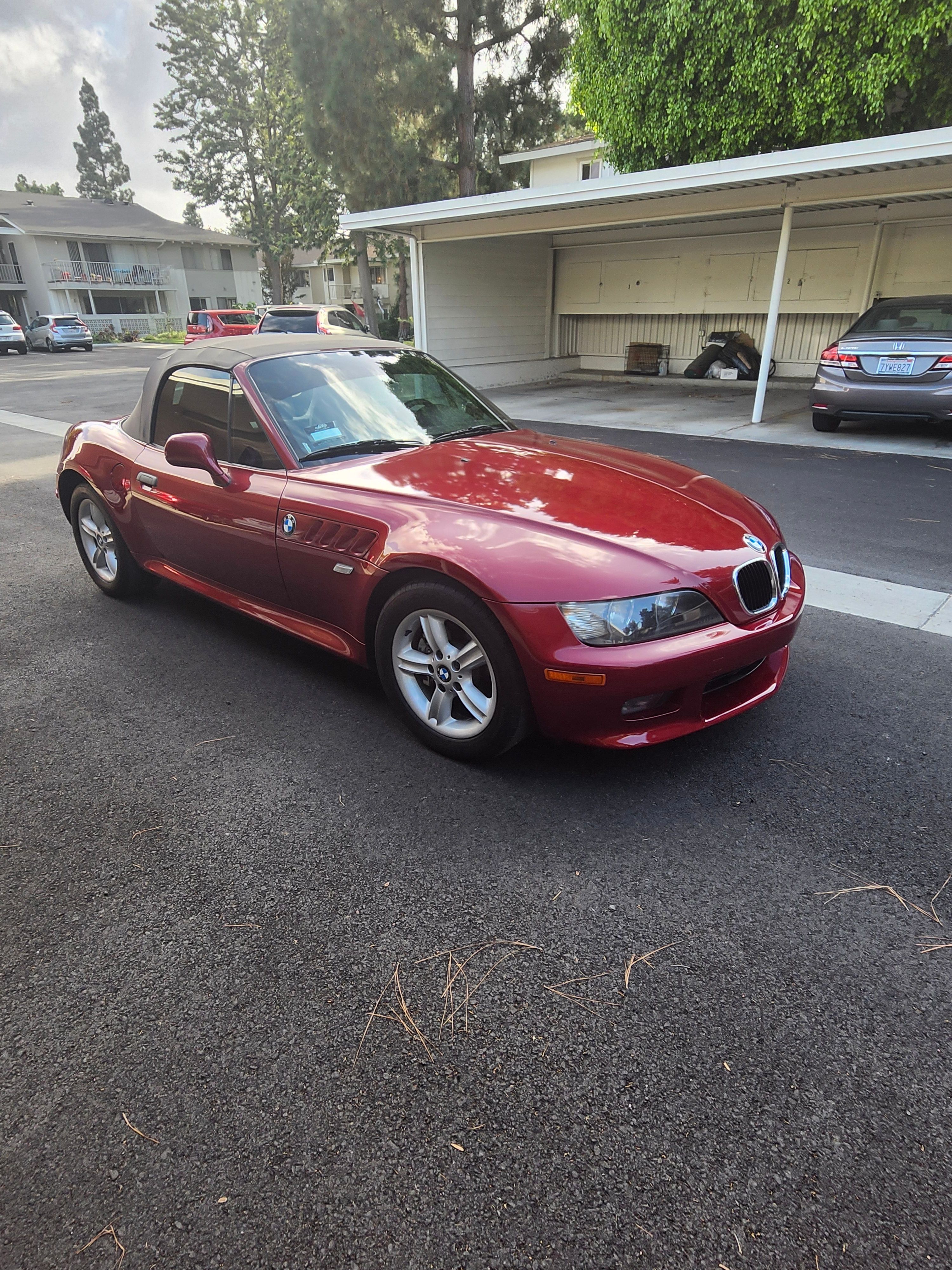 Used 2001 BMW Z3 2.5i RWD image 11