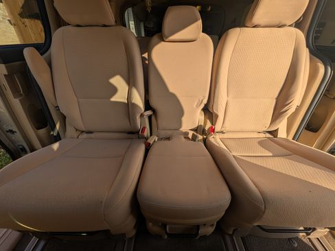 Used 2016 Kia Sedona LX w/ Option Group 020 image 23