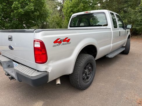 Used 2008 Ford F250 XL AWD/4WD image 8