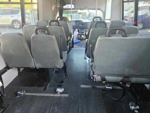 Used 2016 Ford E-450 and Econoline 450 Super Duty w/ Shuttle Bus Prep Package image 10