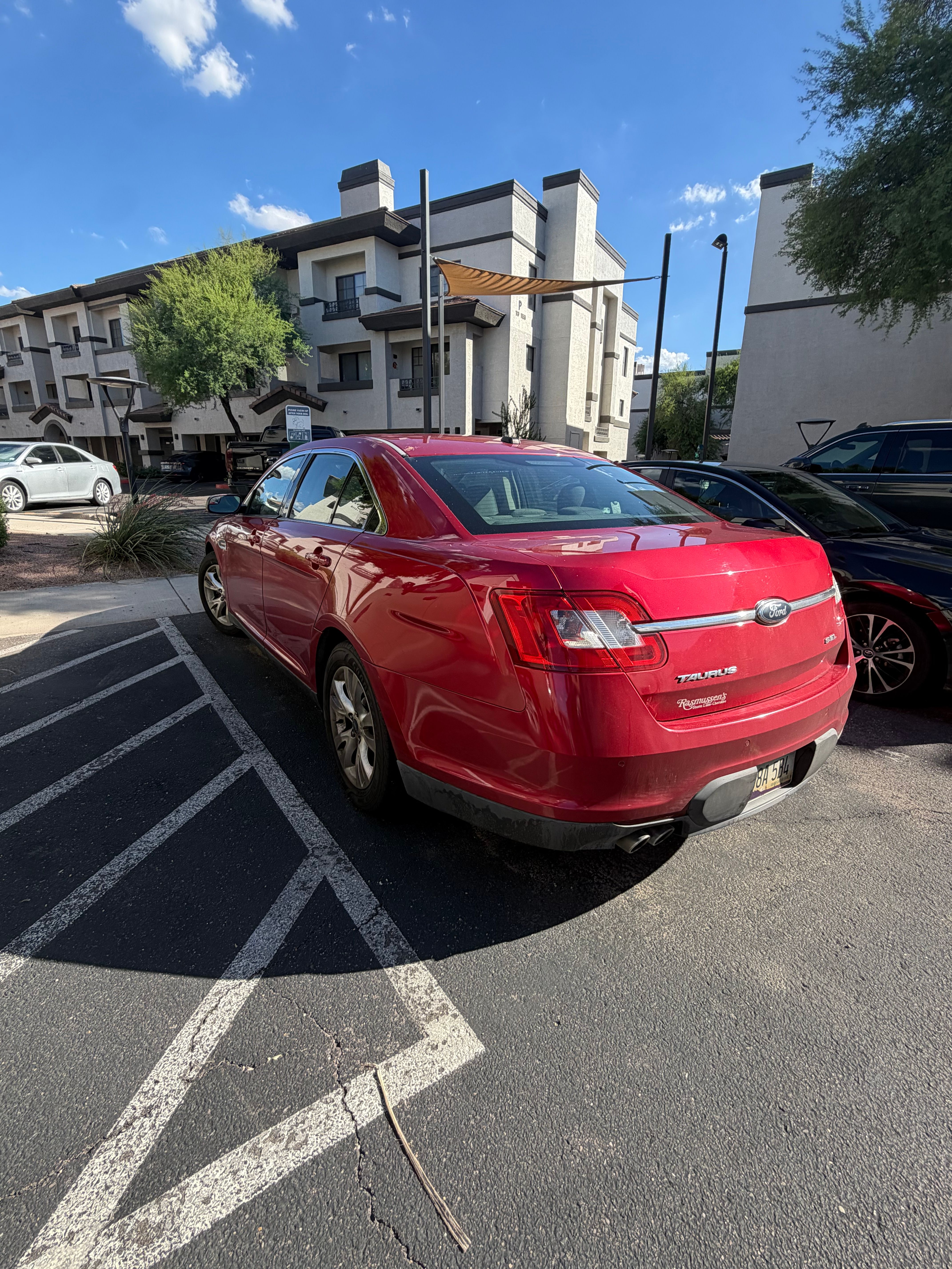 Used 2012 Ford Taurus SEL FWD image 6