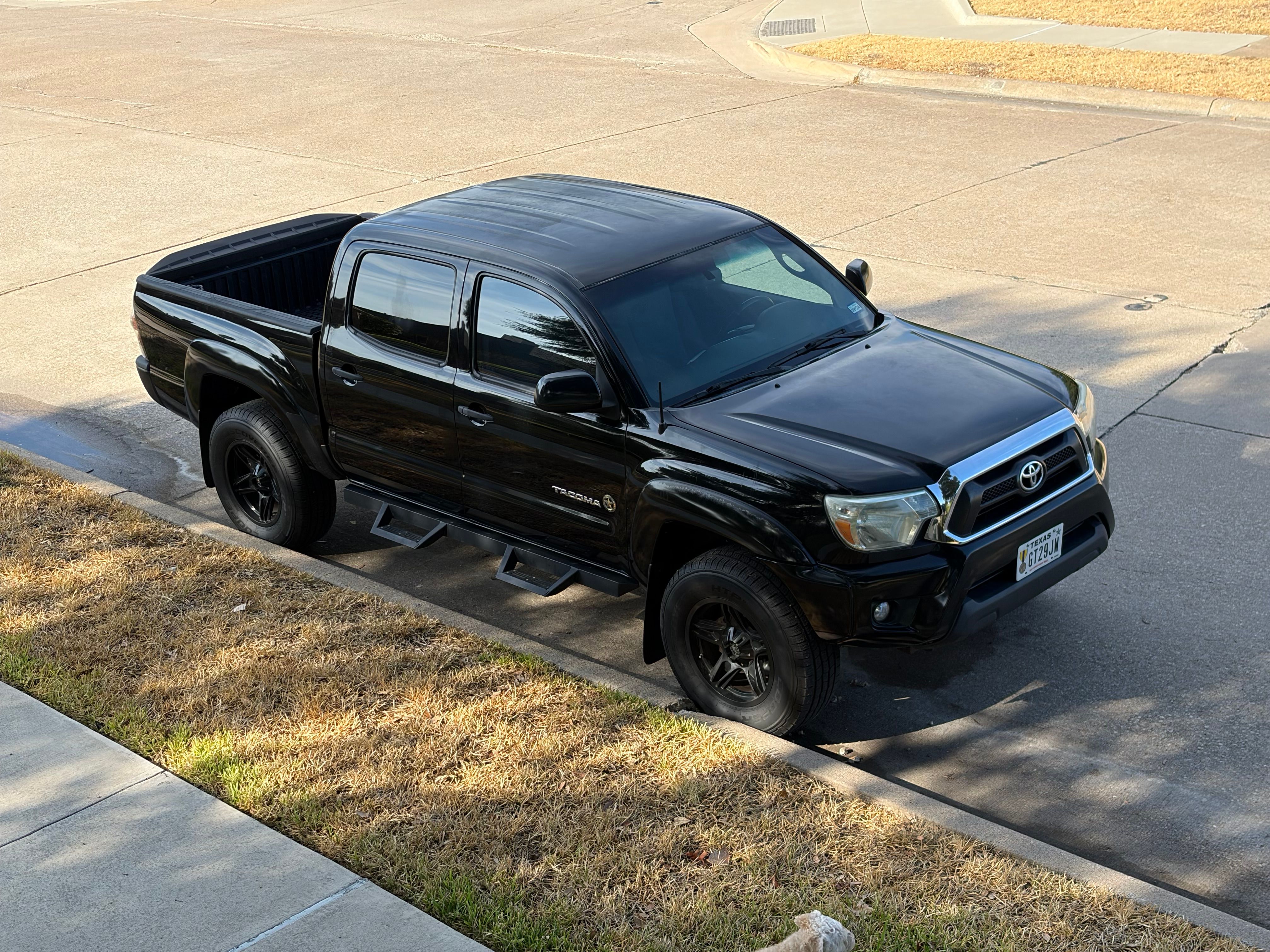 Used 2013 Toyota Tacoma PreRunner w/ SR5 Pkg RWD image 27