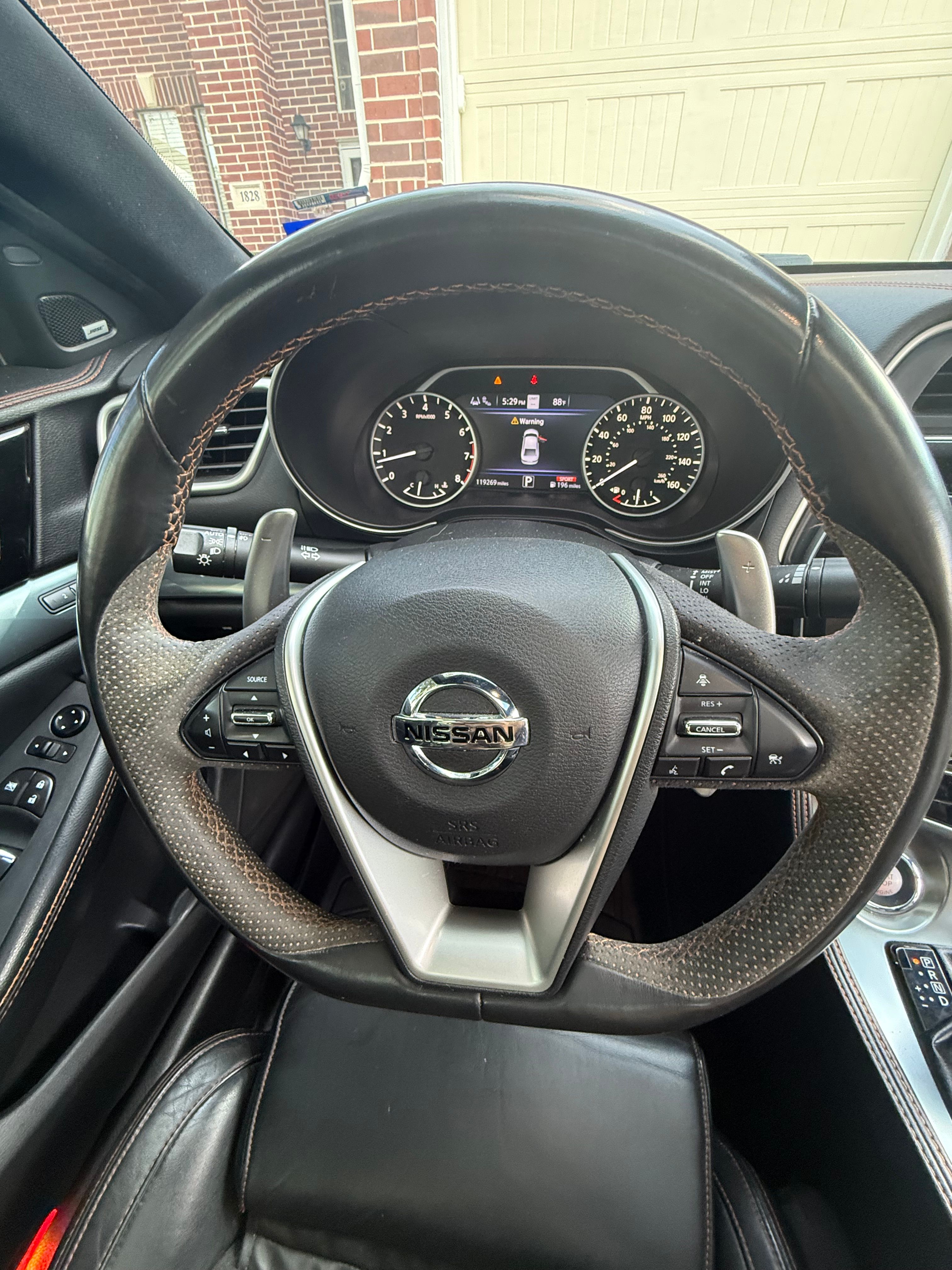 Used 2020 Nissan Maxima SR w/ Sport Mat Group FWD image 13