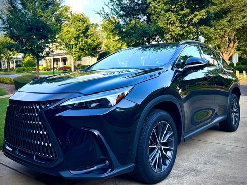 Used 2023 Lexus NX 350 AWD image 1
