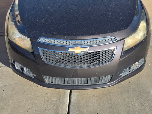 Used 2011 Chevrolet Cruze LT w/ RS Package image 4