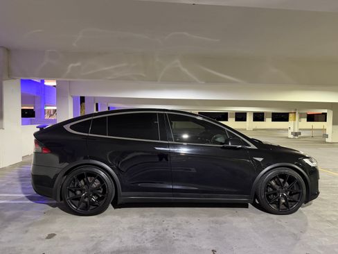 Used 2016 Tesla Model X 75D AWD/4WD image 9