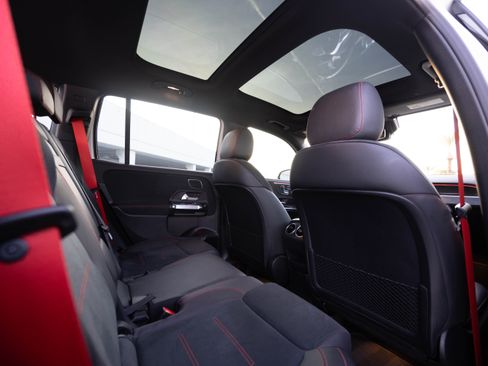 Used 2021 Mercedes-Benz GLB 35 AMG 4MATIC image 15