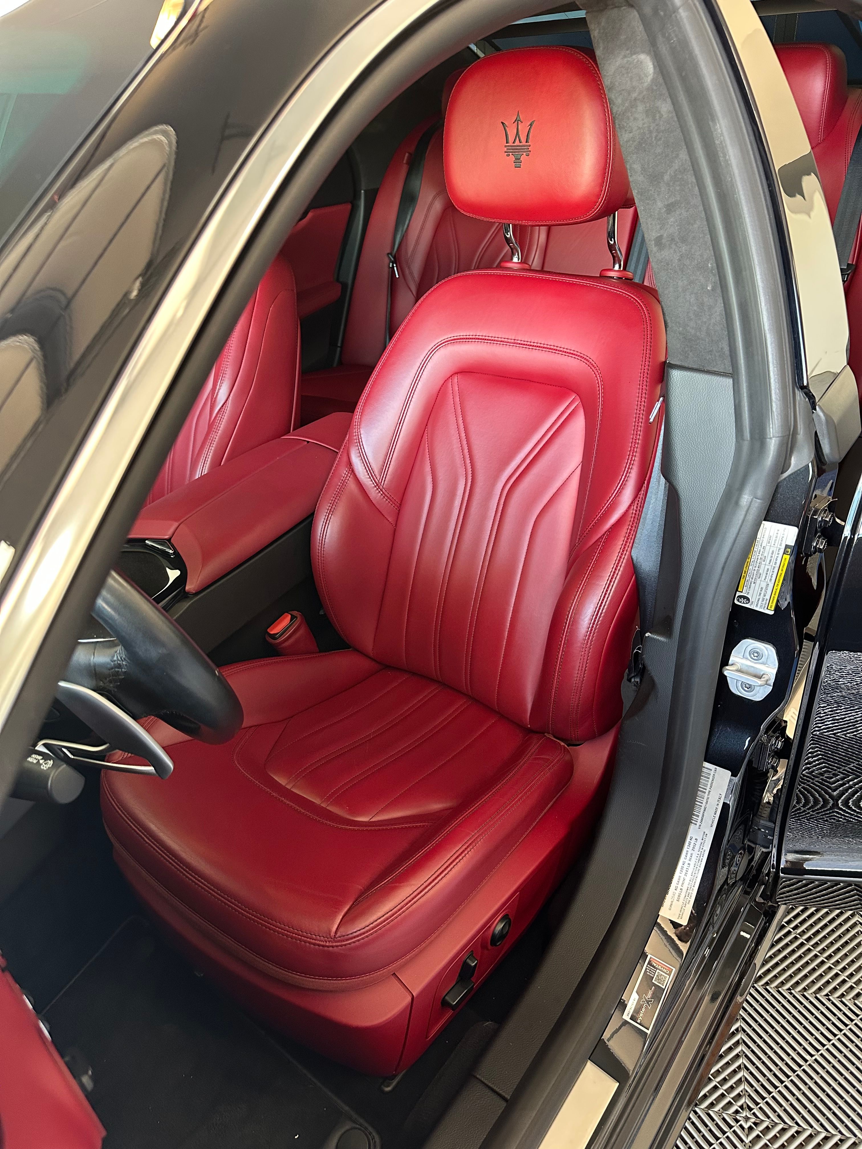 Used 2016 Maserati Quattroporte GTS RWD image 14
