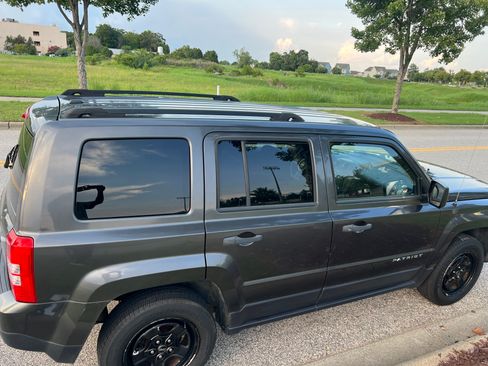 Used 2017 Jeep Patriot Sport AWD/4WD image 20