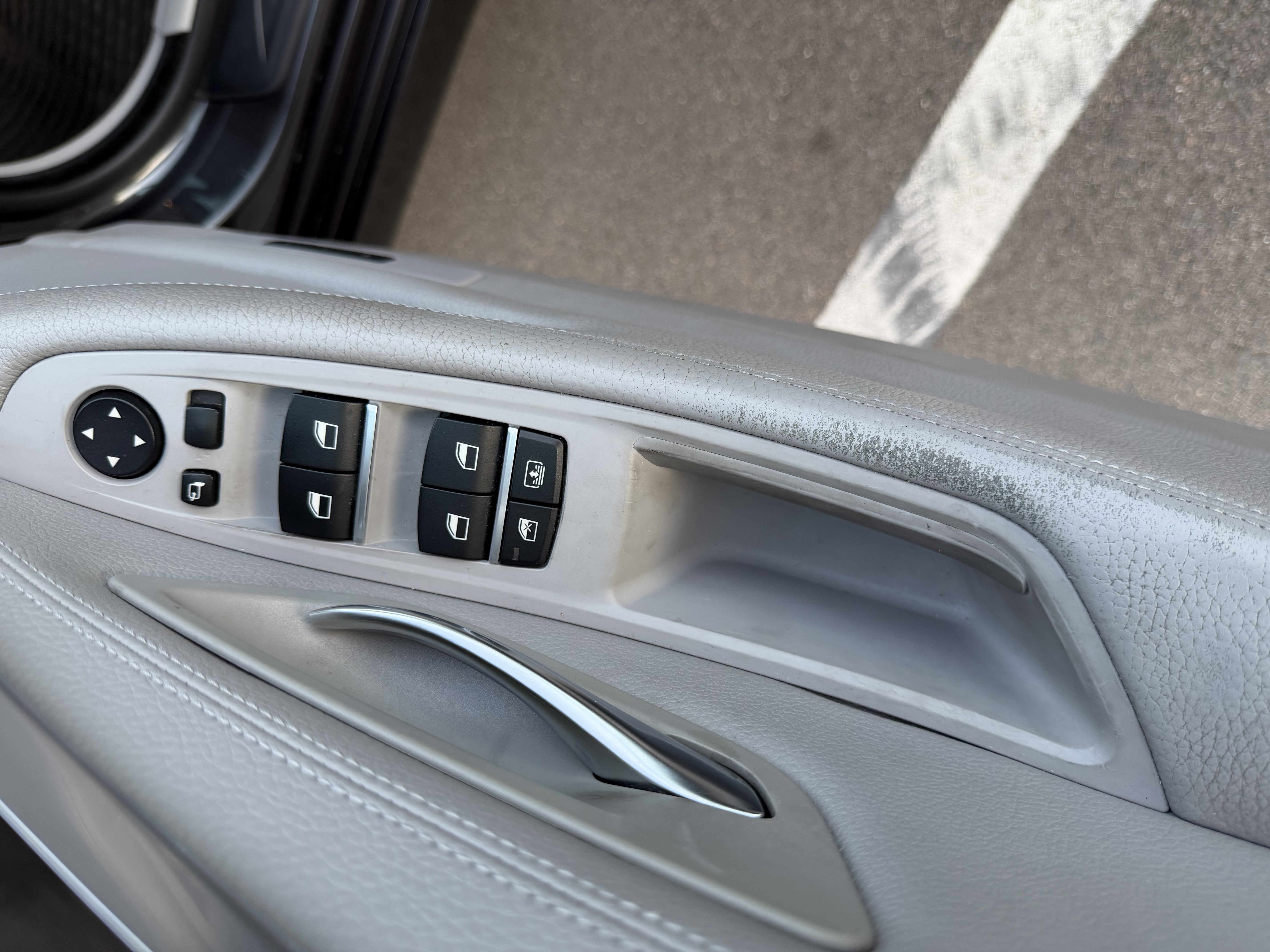 Used 2011 BMW 535i xDrive Sedan AWD/4WD image 26