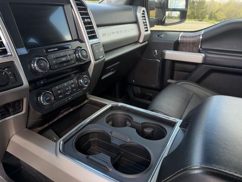 Used 2017 Ford F350 Lariat w/ Chrome Package AWD/4WD image 17