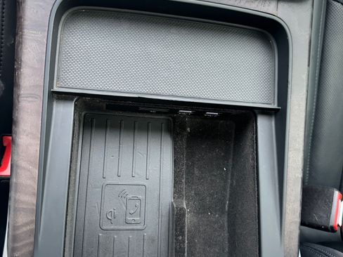 Used 2019 Audi Q8 Prestige image 26