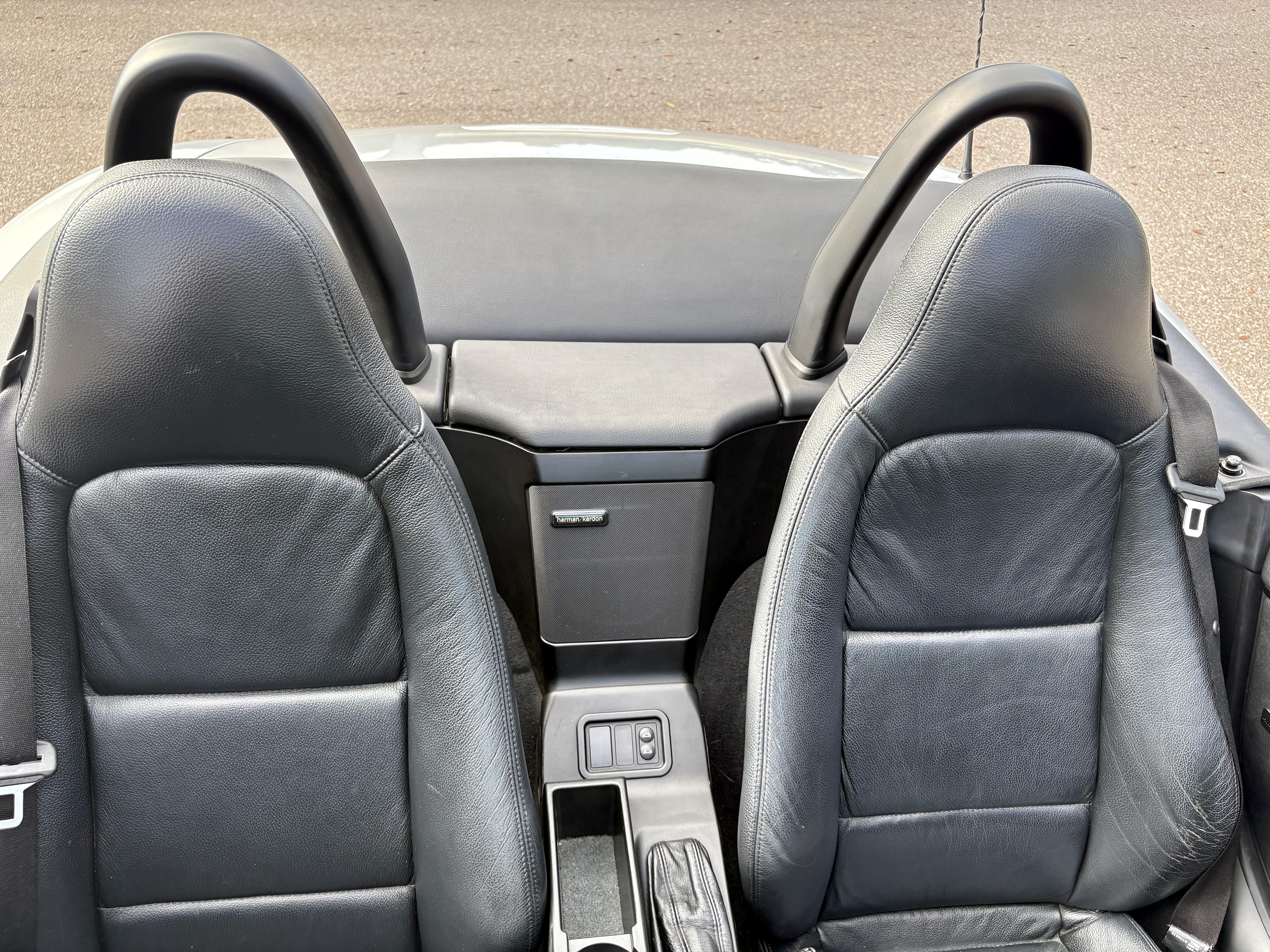 Used 2001 BMW Z3 3.0i RWD image 9