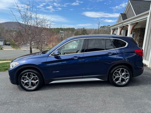 Used 2017 BMW X1 xDrive28i image 1