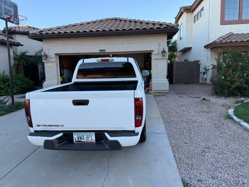 Used 2012 Chevrolet Colorado LT image 4