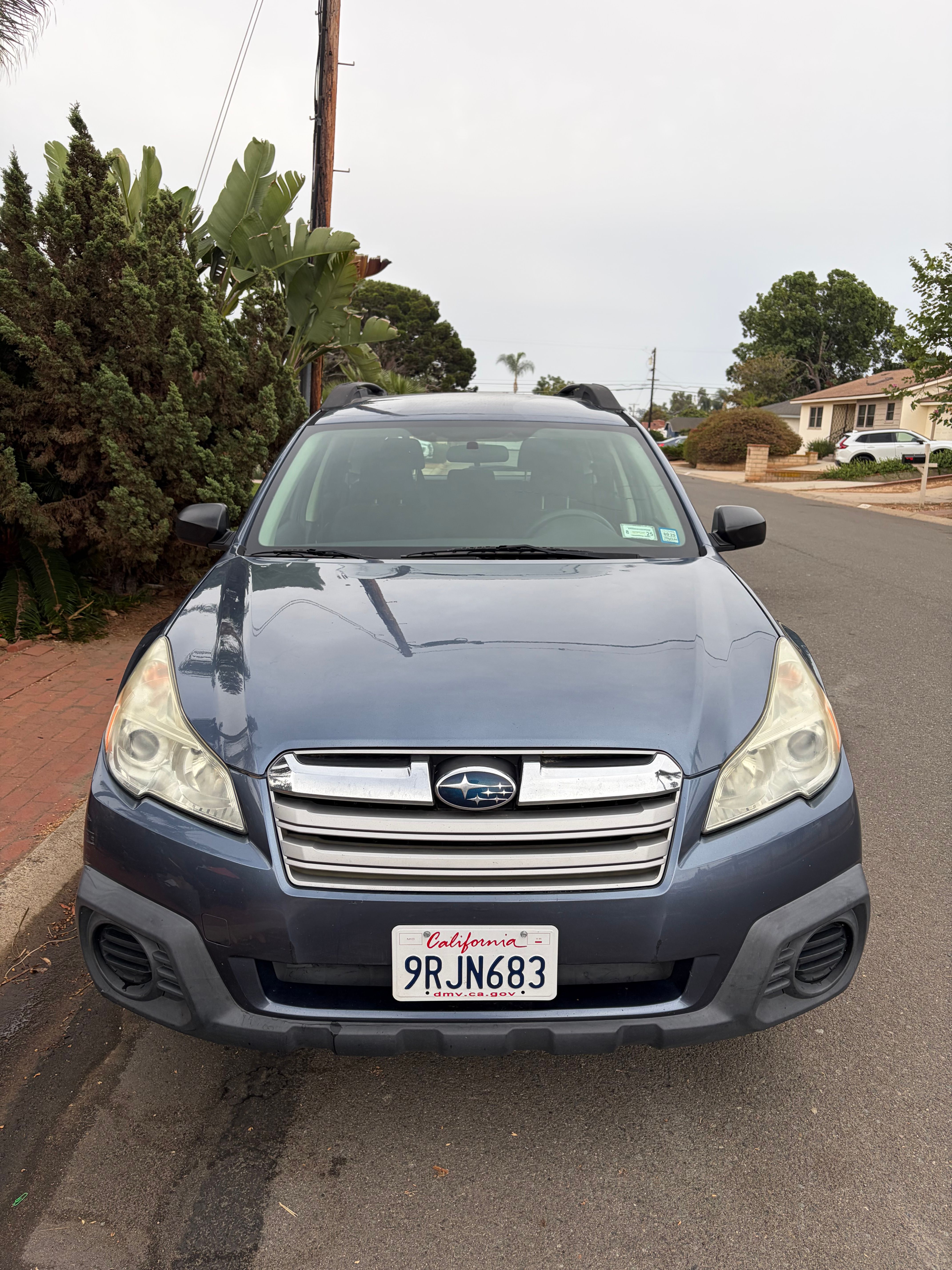 Used 2013 Subaru Outback 2.5i AWD/4WD image 2