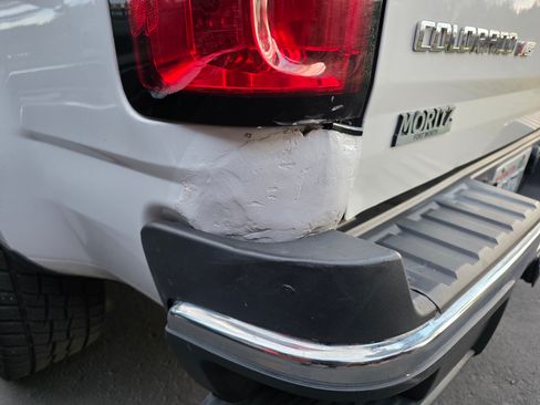 Used 2019 Chevrolet Colorado W/T w/ WT Convenience Package image 6