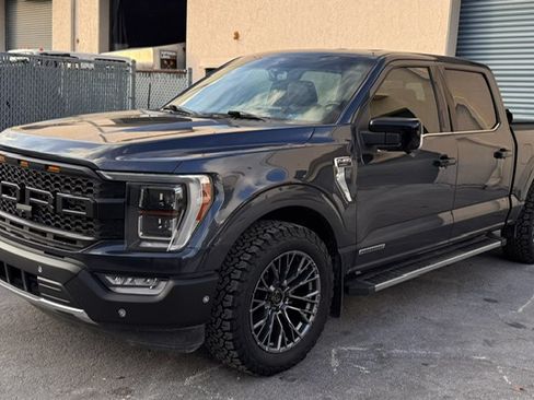 Used 2021 Ford F150 Lariat w/ Equipment Group 502A High image 12