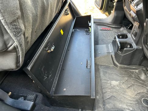 Used 2021 Jeep Gladiator Mojave w/ Cold Weather Group image 15