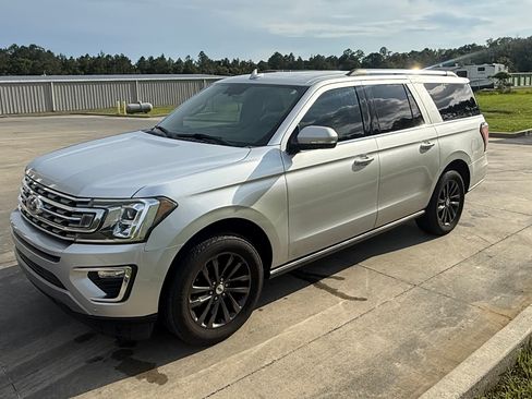 Used 2019 Ford Expedition Max Limited RWD image 8