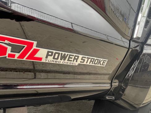 Used 2025 Ford F450 Platinum w/ Platinum Plus Package image 10