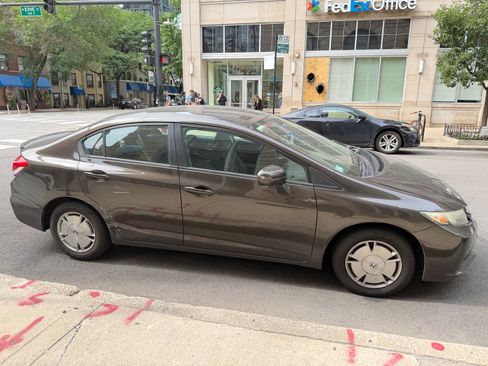 Used 2014 Honda Civic HF image 4