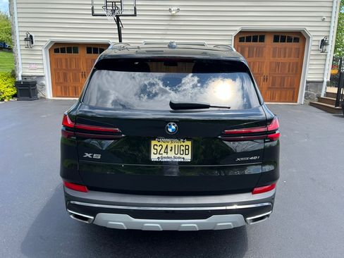Used 2024 BMW X5 xDrive40i w/ Premium Package AWD/4WD image 6