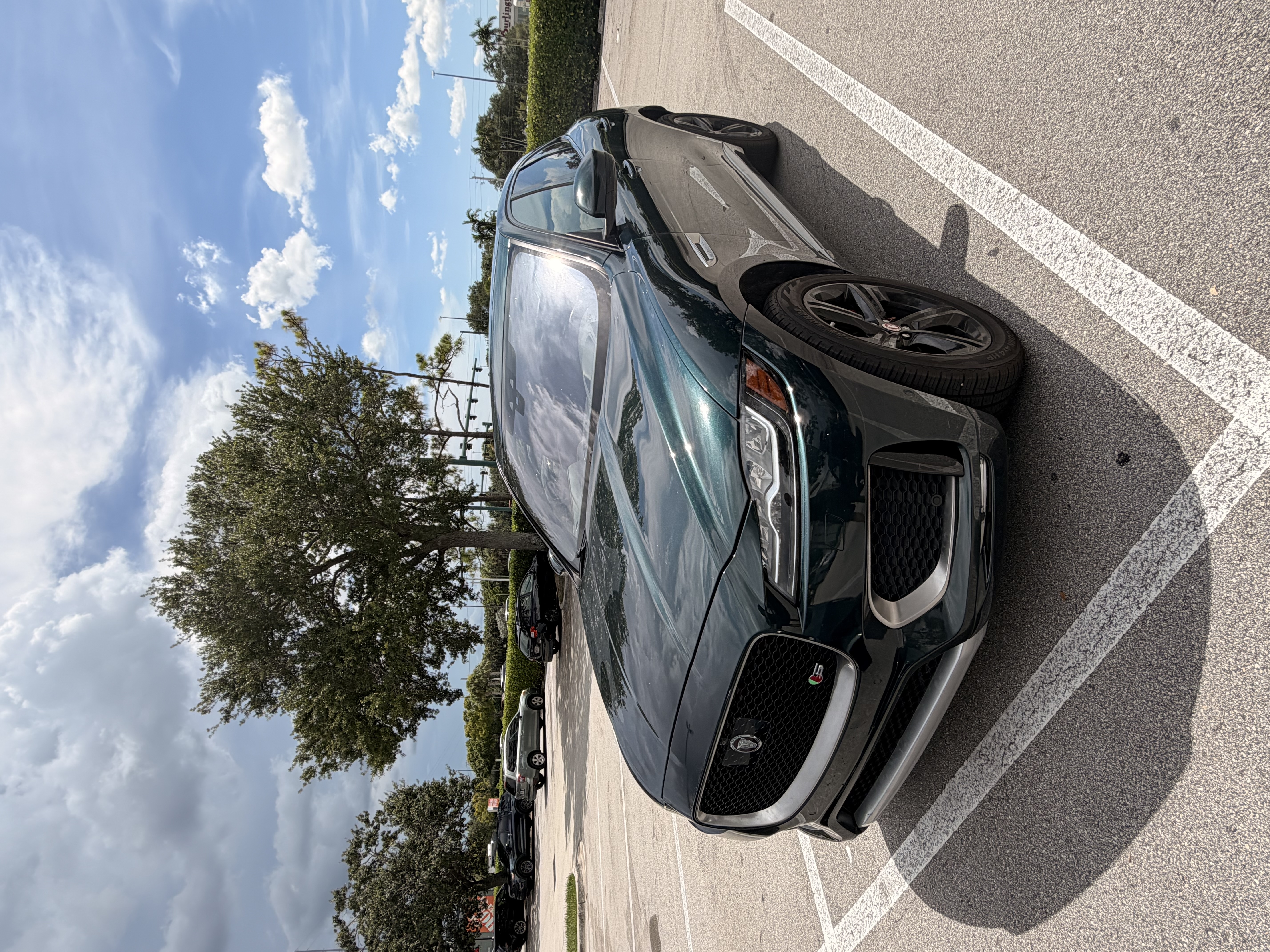 Used 2017 Jaguar F-PACE S AWD/4WD image 1