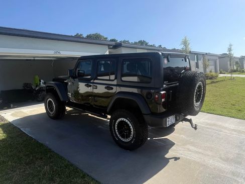 Used 2018 Jeep Wrangler Unlimited Sport S image 6