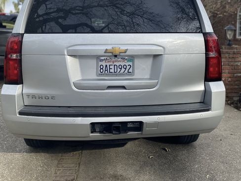 Used 2017 Chevrolet Tahoe LS w/ Enhanced Driver Alert Package image 2