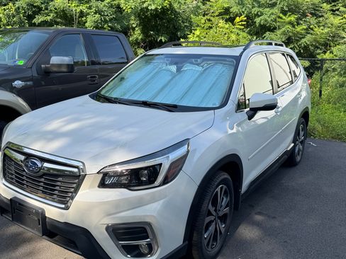 Used 2021 Subaru Forester Limited AWD/4WD image 2