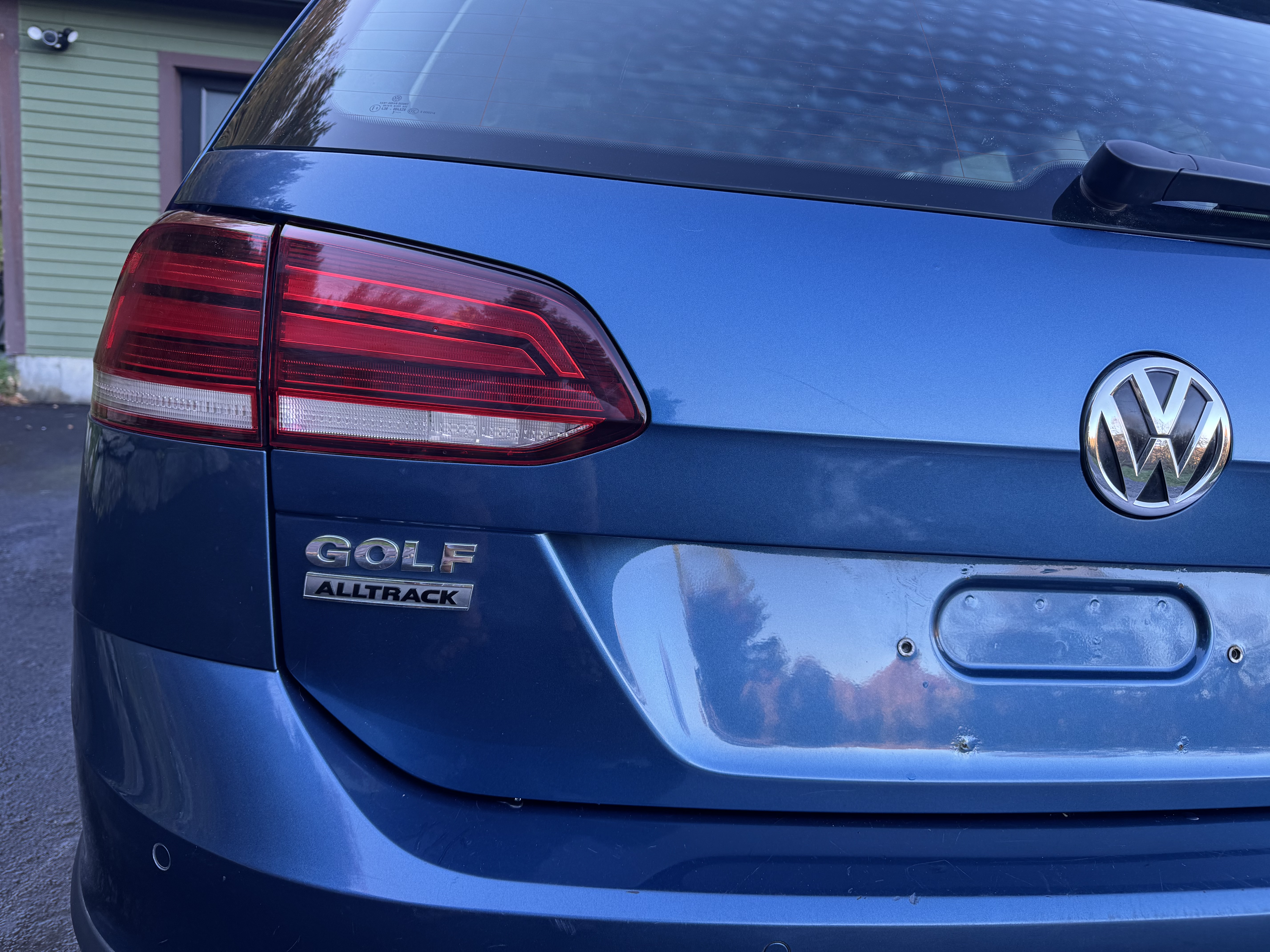 Used 2019 Volkswagen Golf Alltrack SE AWD/4WD image 15