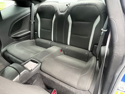 Used 2019 Chevrolet Camaro LT w/ RS Package RWD image 9