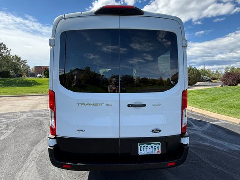 Used 2020 Ford Transit 150 XLT image 5