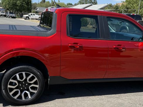 Used 2024 Ford Maverick Lariat FWD image 10