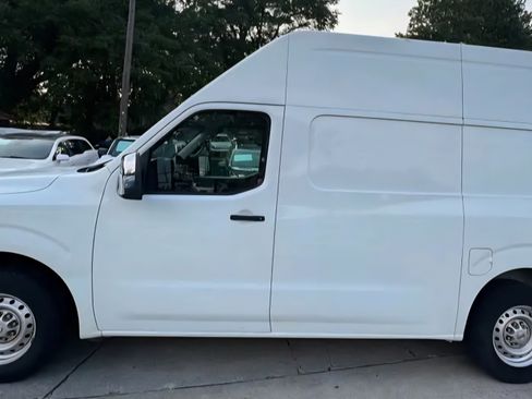 Used 2014 Nissan NV 2500 S w/ Power Basic Package image 2