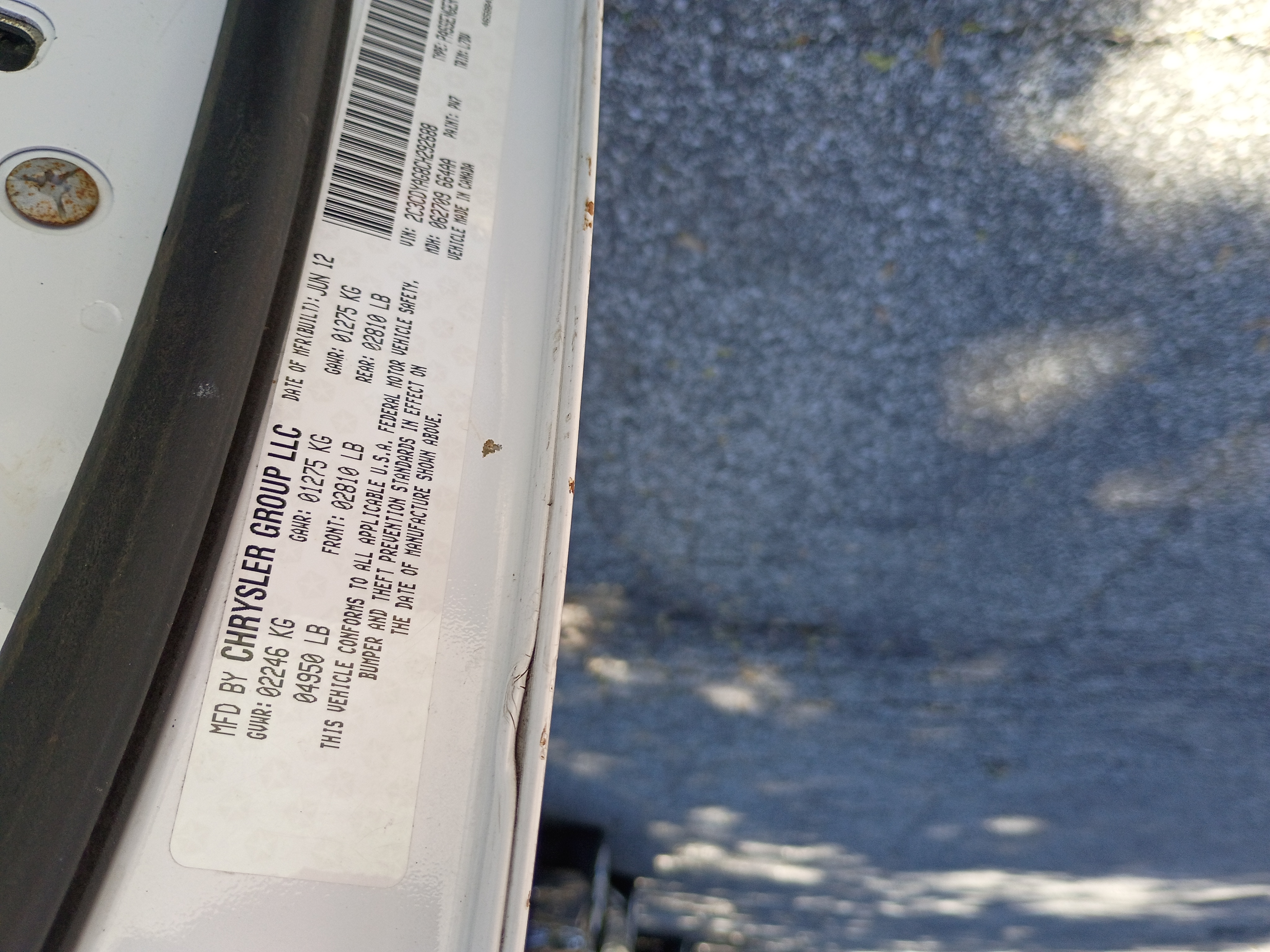 Used 2012 Dodge Challenger SXT RWD image 2