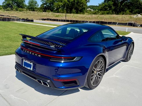 Used 2022 Porsche 911 GT3 RS AWD/4WD image 11