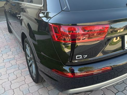 Used 2019 Audi Q7 3.0T Premium Plus w/ Premium Plus Package image 4