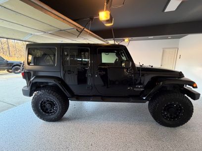 Used 2018 Jeep Wrangler Unlimited Sahara