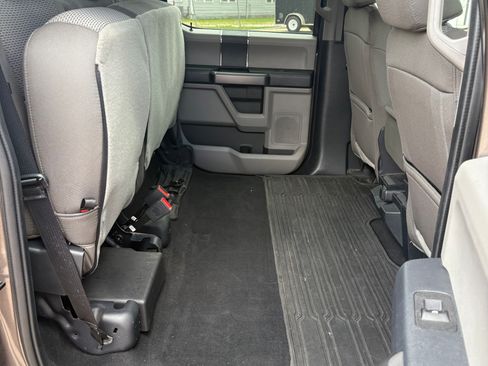 Used 2022 Ford F350 XLT AWD/4WD image 14