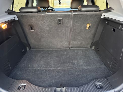 Used 2018 Chevrolet Trax LT w/ LT Convenience Package image 5