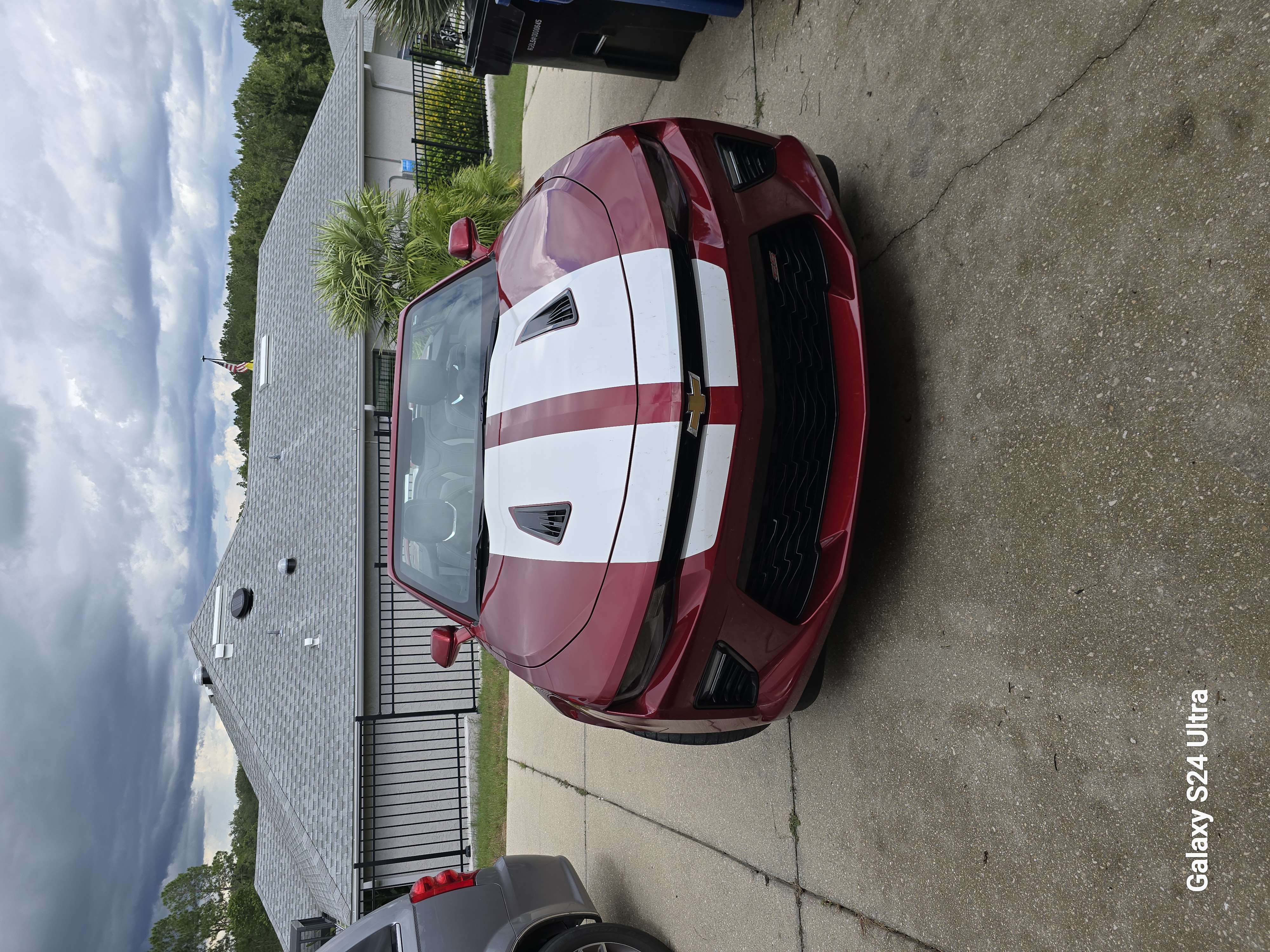 Used 2018 Chevrolet Camaro SS RWD image 6