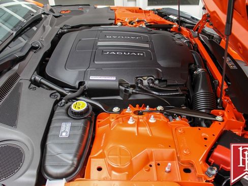 Used 2014 Jaguar F-TYPE S RWD image 22