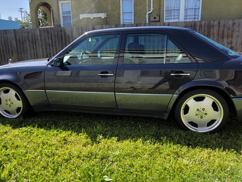 Used 1993 Mercedes-Benz 500 E image 24