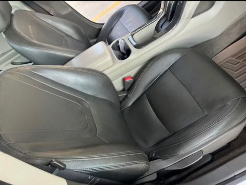 Used 2015 Chevrolet Volt image 15